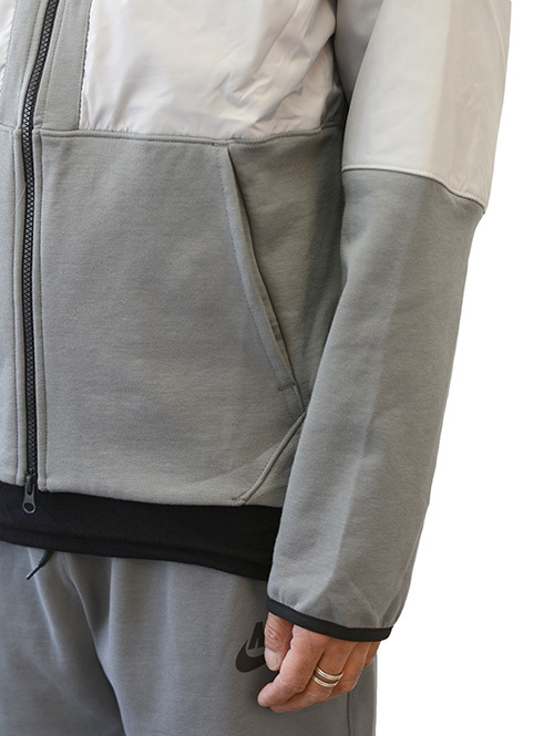 NIKE ウインターフリース ジップアップフーディジャケット Grey (DD4897-077)