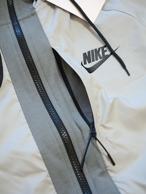 NIKE ウインターフリース ジップアップフーディジャケット Grey (DD4897-077)