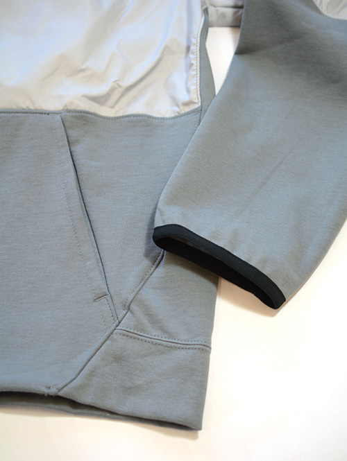 NIKE ウインターフリース ジップアップフーディジャケット Grey (DD4897-077)