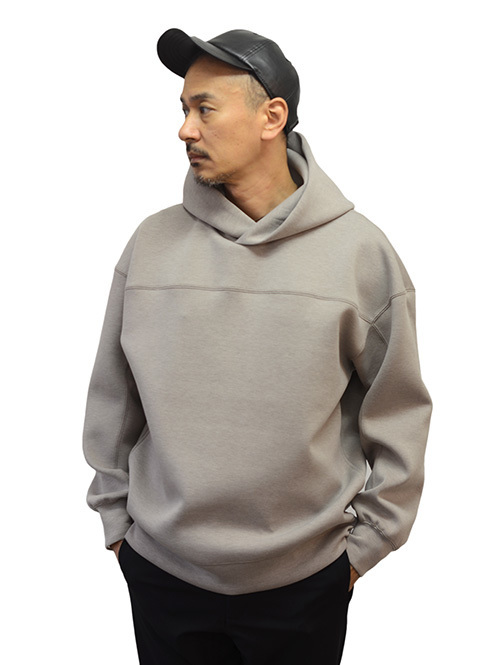 SERGEANT ダンボールニット プルオーバーパーカー Beige 再入荷