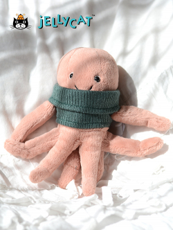 Jelly cat Cozy Crew Octopus　洋服を着た たこのぬいぐるみ