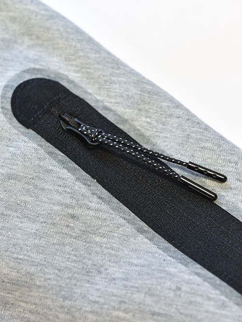 NIKE TECH FLEECE CREW　GREY　CU4506-063