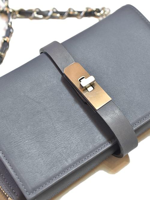 M.U.L Leather チェーン ストラップ ウォレット ショルダーバッグ