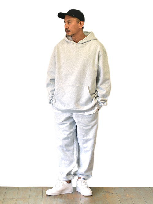 MADE 16oz Heavy Weight Sweatpant Grey