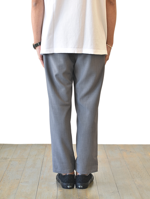 LA MOND RAYON TAPERED PANT - Grey