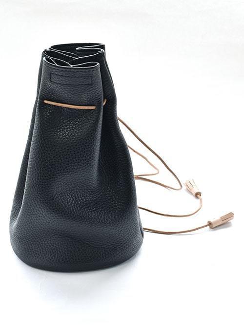 CROSSED ARROWS Leather Purse(巾着)BLACK 再入荷