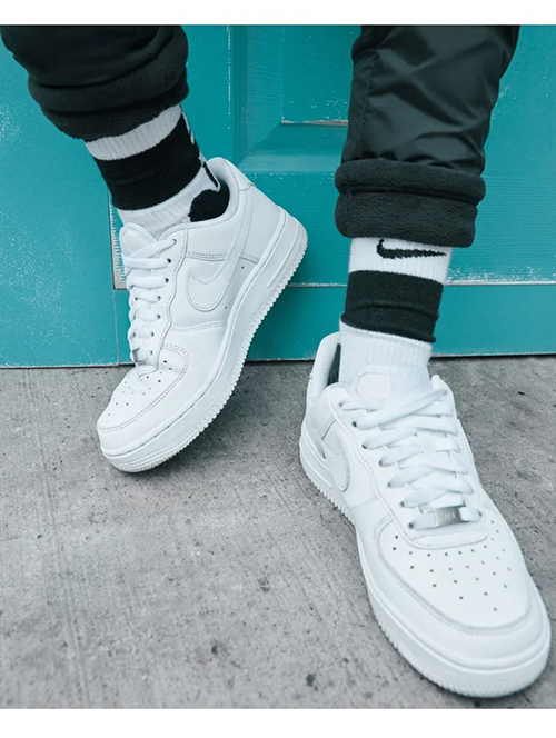 NIKE AIR FORCE 1 ’07 White CW2288(おひとり様1足まで)