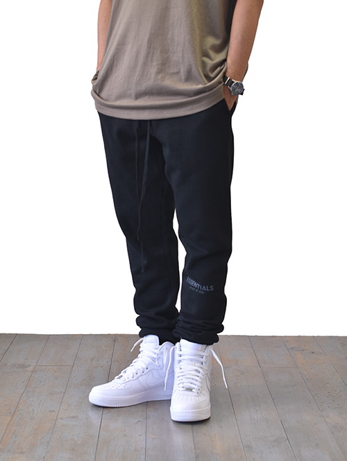FOG ESSENTIALS LOUNGE PANTS (BLACK)