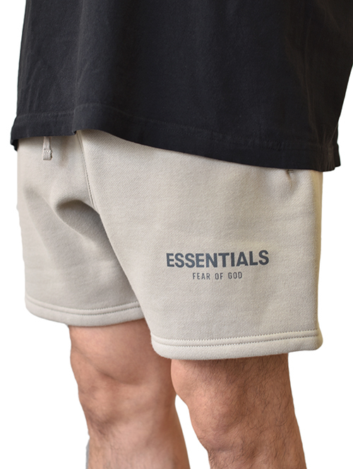 FOG ESSENTIALS Sweat Short - TAN