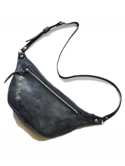 CROSSED ARROWS エトフ別注　ロロマシュリンクレザー ターコイズフラワー　レザーショルダーバッグ　BLACK