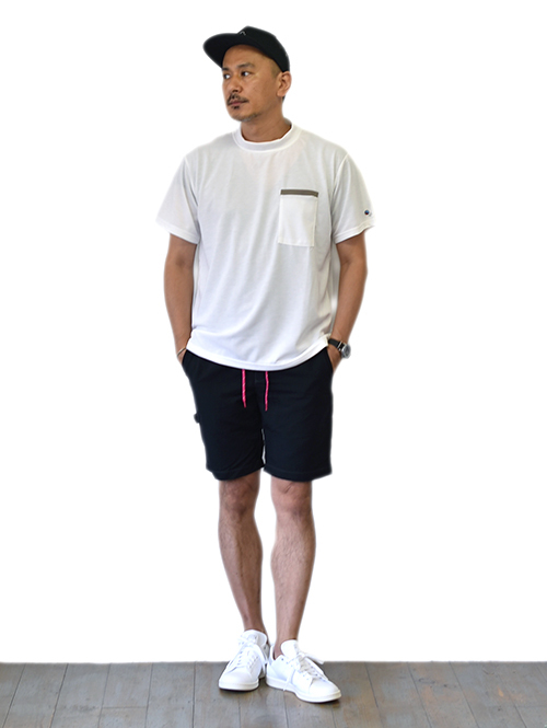 TURN ME ON GOLF Moc Neck Tee　White