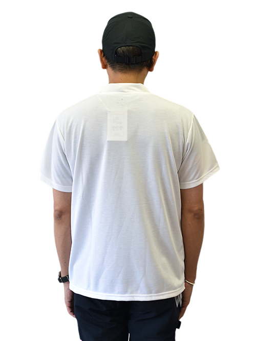 TURN ME ON GOLF Moc Neck Tee　White