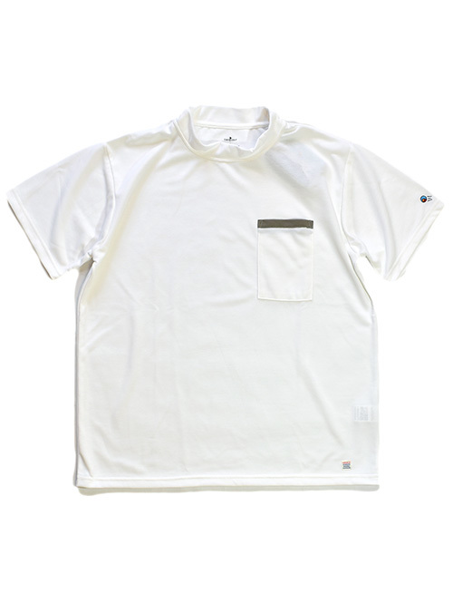 TURN ME ON GOLF Moc Neck Tee　White