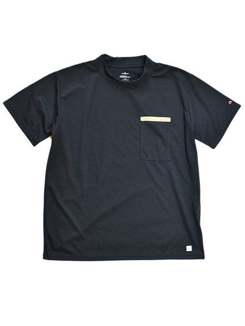 TURN ME ON GOLF Moc Neck Tee Black
