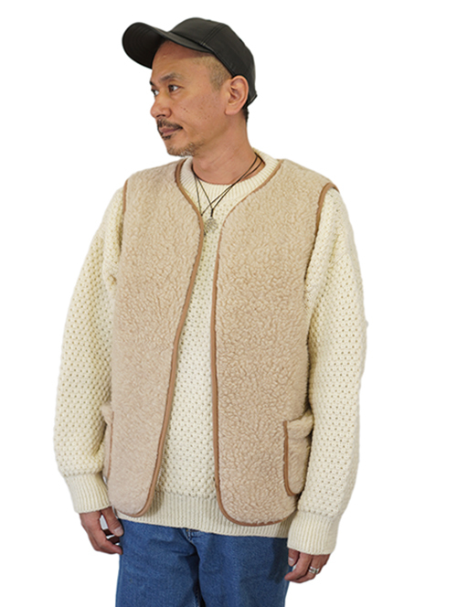 COLD BREAKER Sheep Boa Vest