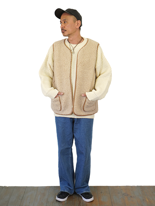 COLD BREAKER Sheep Boa Vest