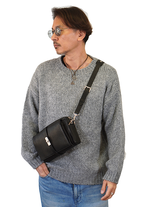 M.U.L Leather ショルダーバッグ リザード型押しレザー Black
