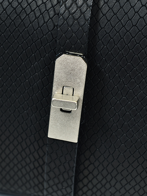 M.U.L Leather ショルダーバッグ リザード型押しレザー Black