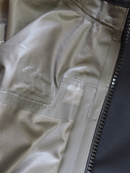 DAIWA D-VEC GORE-TEX INFINIUM JACKET Black 最後の1枚