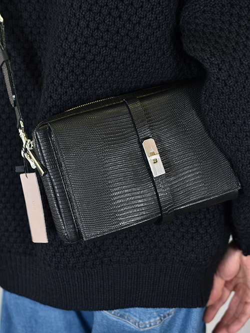 M.U.L Leather ショルダーバッグ リザード型押しレザー Black