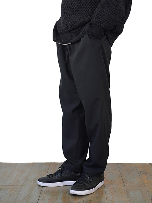 LA MOND (ラモンド) DRY TOUCH SEMI WIDE TROUSERS