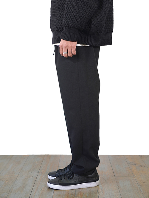LA MOND (ラモンド) DRY TOUCH SEMI WIDE TROUSERS