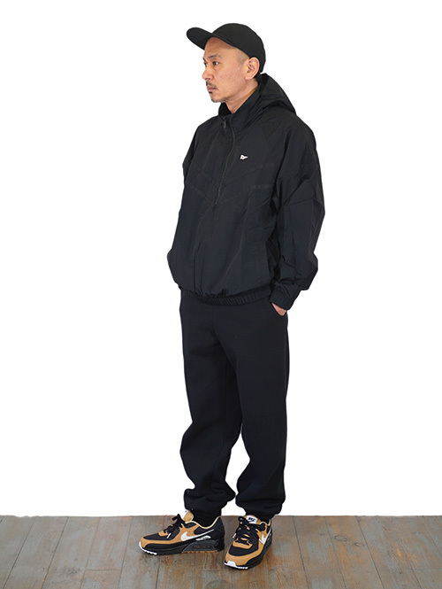 NIKE(ナイキ) NSW WR+ LND HALF ZIP HOODIE JACKET FD0903-010