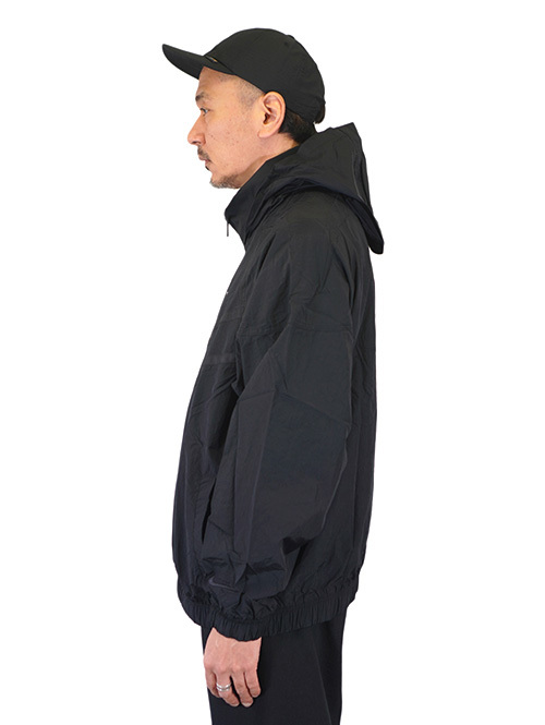 NIKE(ナイキ) NSW WR+ LND HALF ZIP HOODIE JACKET FD0903-010