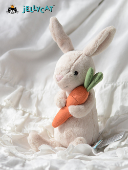 Bonnie Bunny With Carrot ニンジンを持ったウサギ　うさぎ　ぬいぐるみ