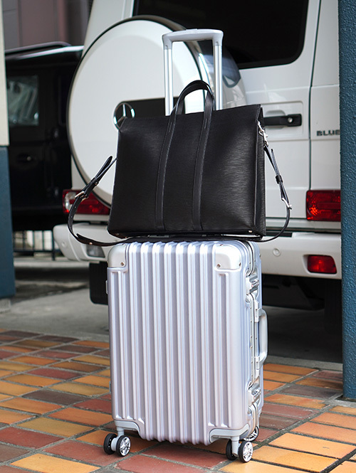 Siffler Trident スーツケース アルミ 33L