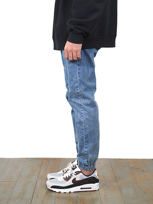 ZANEROBE（ゼインローブ日本モデル）Sureshot Mid Denim Jogger - Essential Blue(707JP) を通販  | ETOFFE