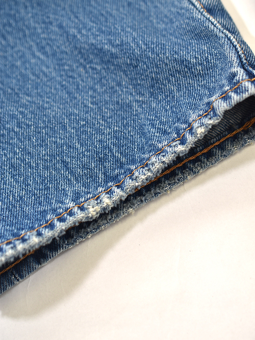 Levi's 501 150th Mid Indigo destructed Restock
