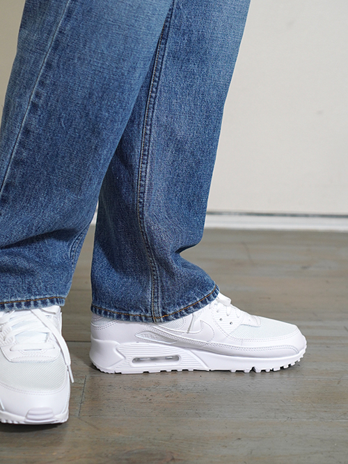 Air max 90 white with outlet jeans