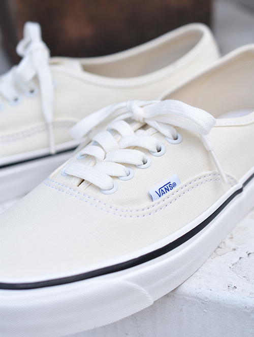 VANS ANAHEIM FACTORY Authentic 44DX White