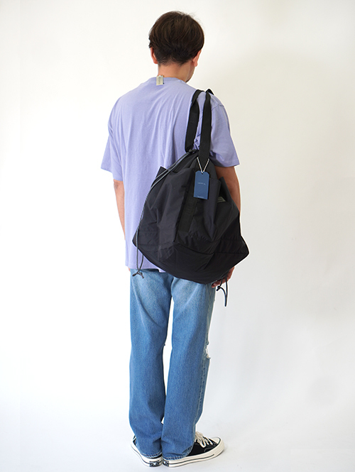 Turn me on 撥水ナイロン/リップストップビッグトート(BLACK/BLACK) 再入荷
