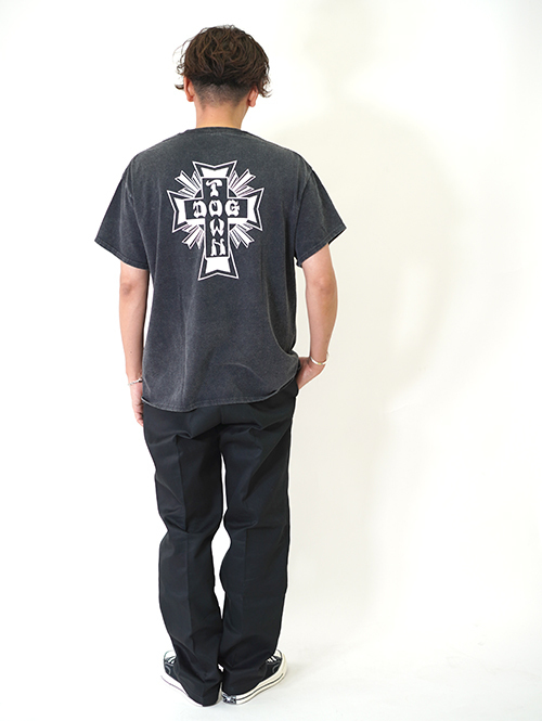 DOG TOWN 限定　CROSS LOGO Tシャツ