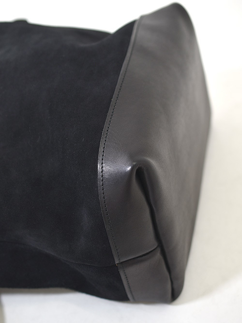 CROSSED  ARROWS フラワースタッズ　 レザーショルダーバッグ 　BLACK