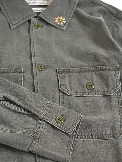 REMI RELIEF(レミリリーフ)Small Flower Studded Militaly Shirts Khaki