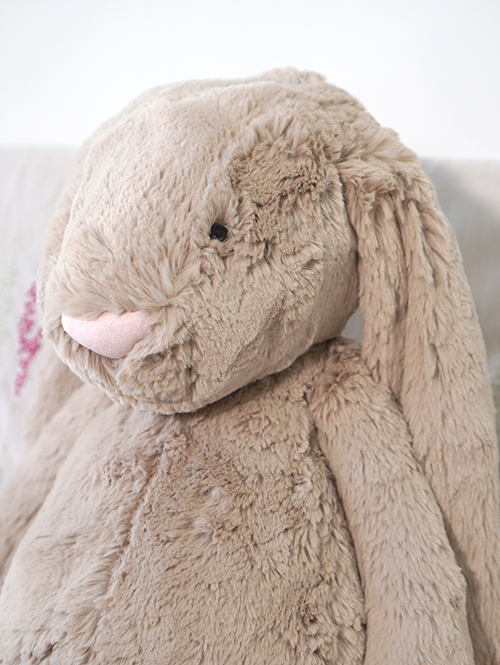 【Huge　ヒュージサイズ/　51㎝ 】Jellycat(ジェリーキャット）Bashful Beige Bunny Huge   ベージュ　うさぎ　BAH2BNNN