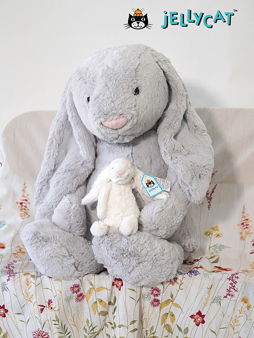 【特大　Really Big　67㎝ 】Jellycat (ジェリーキャット）Bashful Silver Bunny Really Big  BARB1BS  シルバー　大きな  うさぎのぬいぐるみ