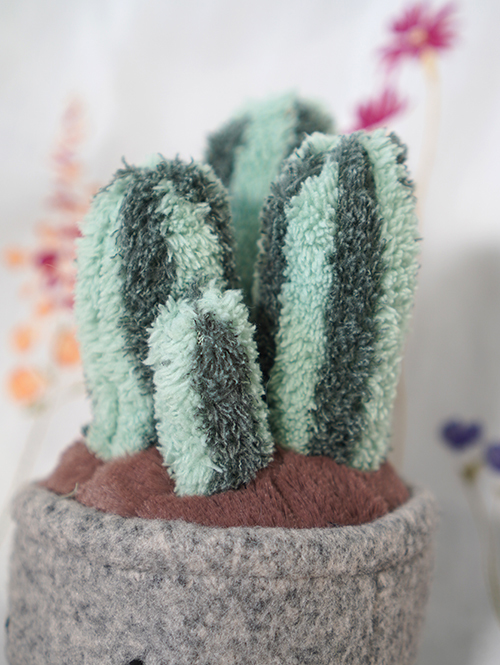 Jellycat (ジェリーキャット）Silly Succulent Columnar Cactus 