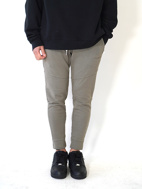 ZANEROBE（ゼインローブ日本モデル） Sureshot Orgo Fleece(727JP) Jogger　DK MOSS