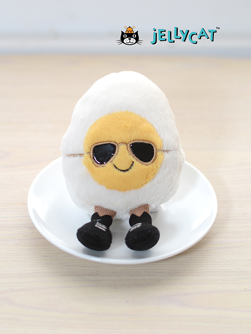 Jellycat Amuseable Boiled Egg Chic　ジェリーキャット　ボイルドエッグ　タマゴ　めがね　めがねのたまご　たまご　卵　ぬいぐるみ