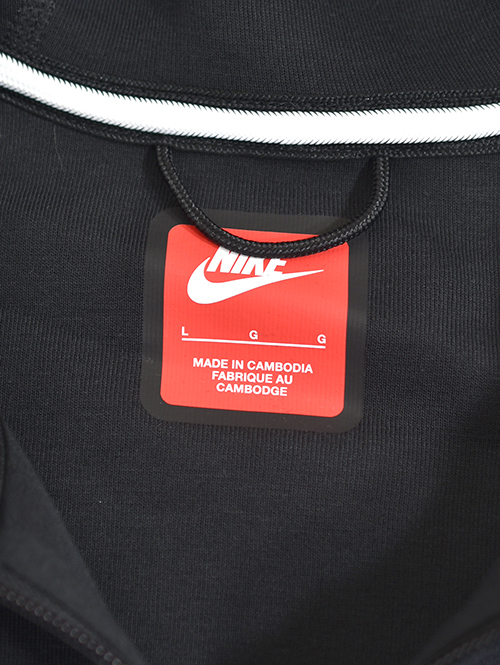 NIKE TECH FLEECE　テックフリースウインドランナー（ブラック）(FB7922-010)