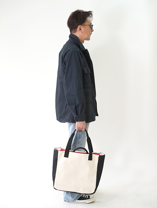 ILL ONE EIGHTY×SEUVAS コラボ Vinyl bag