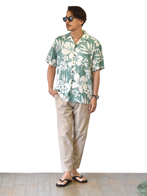 Robert J Clancey Rayon Aloha Shirt  Green