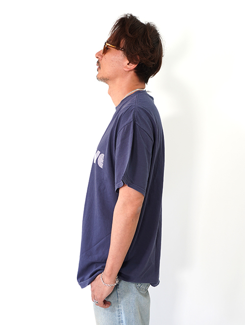 CATCH THE WAVE Tee - Navy