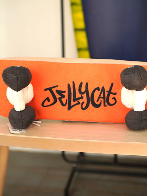 Jellycat ジェリーキャット　Amuseables Sports Skateboarding　　スケートボード　スケボー　