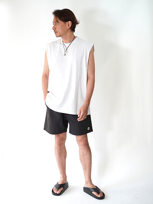 GOAT 7oz NO SLEEVE TEE