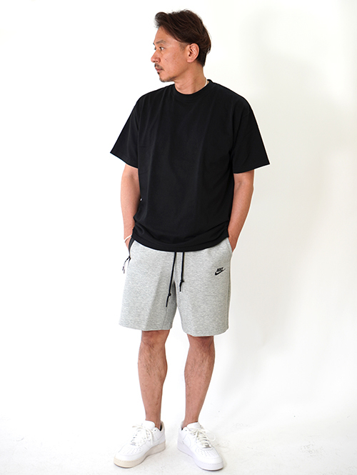 NIKE TECH FLEECE SHORT PANT(FB8172-063) Grey